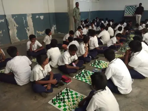 chess-strategy-learning-session