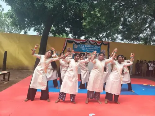 dance-independence-day