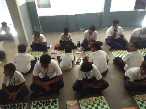 students-analyzing-chess-moves