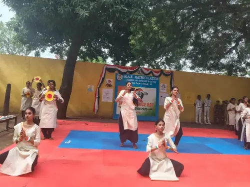 traditional-dance-independence-day